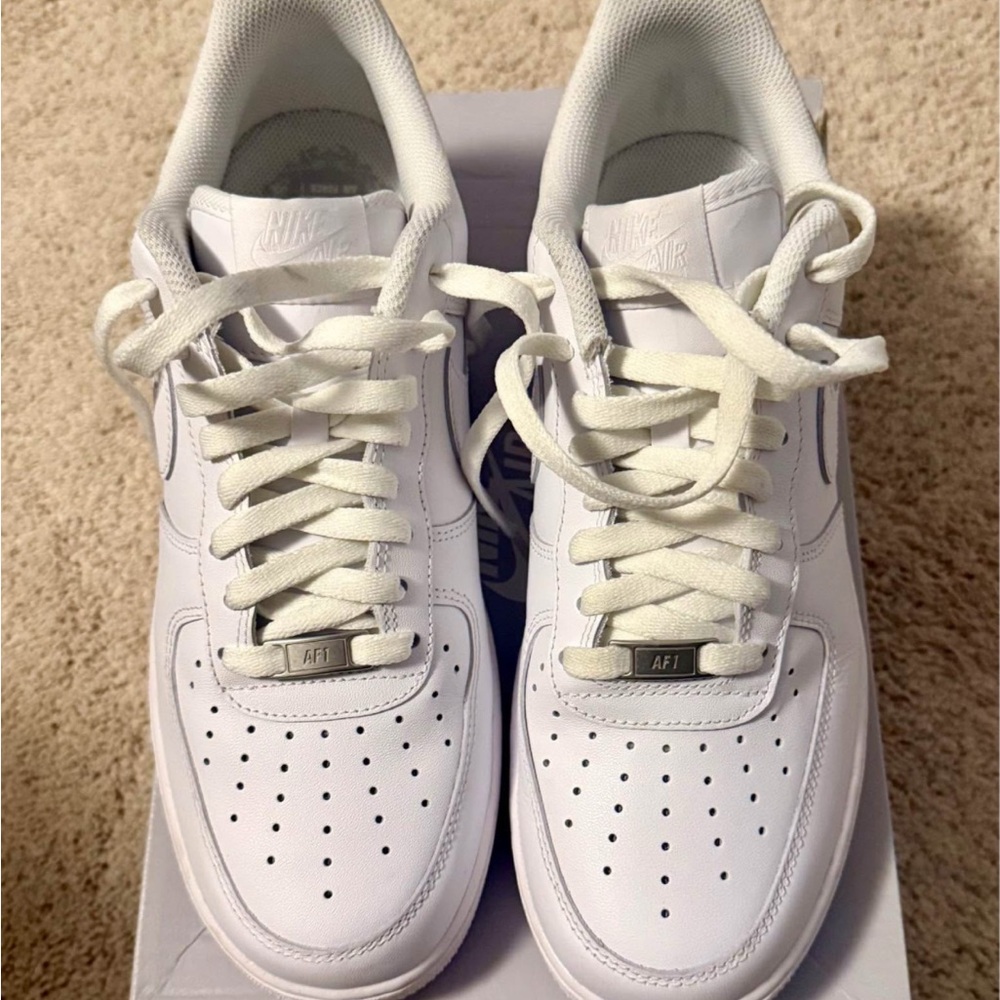 Men’s size 10.5 Air Force 1